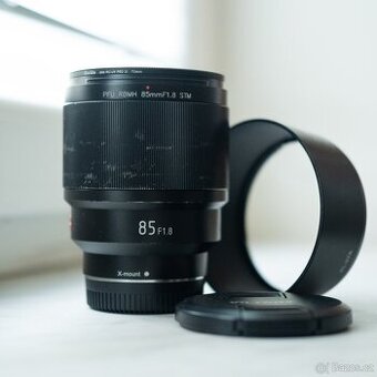 Viltrox 85mm f/1.8 STM (Fuji X) + filtr