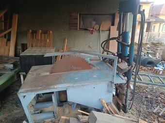 Cirkulárka se štípačkou