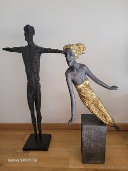 Olbram Zoubek - letící žena a sculptura muže