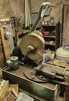 Kotoučová pila MEZ