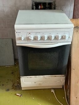 Plynovy sporak s elektrickou troubou - Za odvoz
