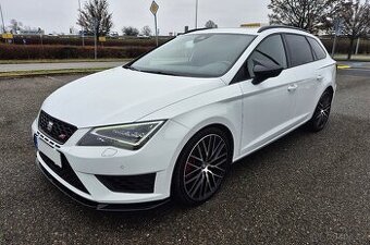 SEAT LEON CUPRA 290⭐ LED PANORAMA SEAT SOUND TOP STAV ALU19´