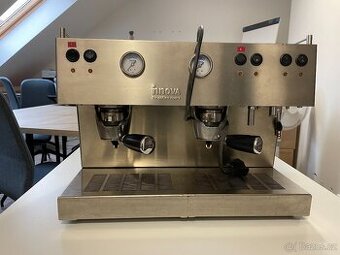Poctivý kávovar innova na kávové pody E.S.E.