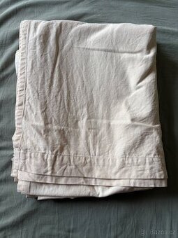 Béžové závěsy 2 ks