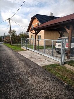 samonosná brána branka