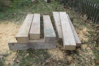 Trámy , vyschlé , 80 let staré