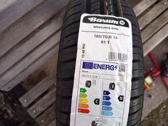 Prodám 2ks nových letních pneu 165/70 R14 81T Barum