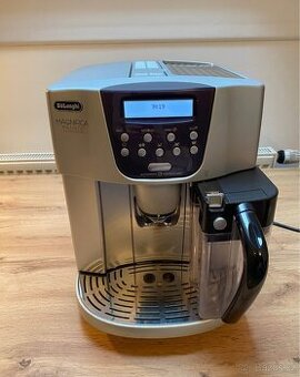Kávovar Delonghi Magnifica Pronto