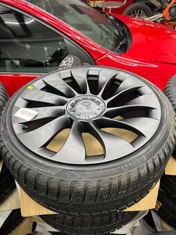 Tesla r 20 nepoužité samotné disky