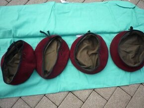 baret výsadkársky originál vzor 85 čsla