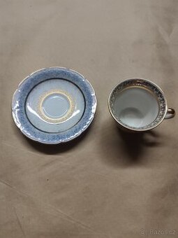 Sklo a porcelán