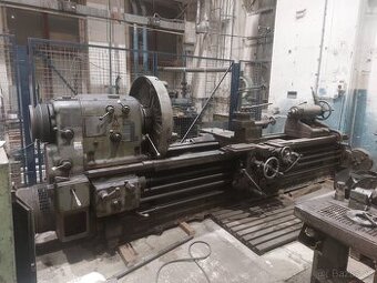 Hrotový soustruh TOS SU 90 (9050)