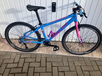 DÍVČÍ LEHKÉ KOLO SUPERIOR 26