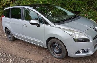 Peugeot 5008 - Náhradní díly (barva stříbrná)