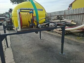 Nástavba nádrž na vodu kropička