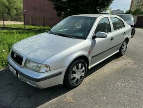 Škoda Octavia 1,9TDI 81kw, TZ, Parkováky, Vada