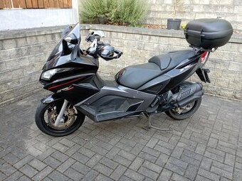 Aprilia SRV 850