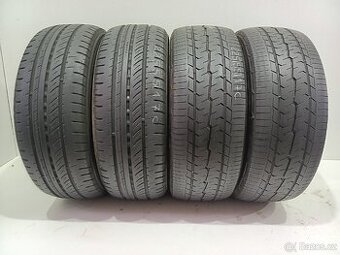 Letní pneu 225/55/17C Toyo + Nokian