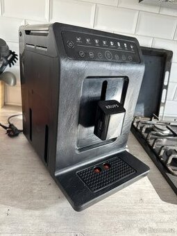 Automatický kávovar KRUPS EA897B10 Evidence Eco