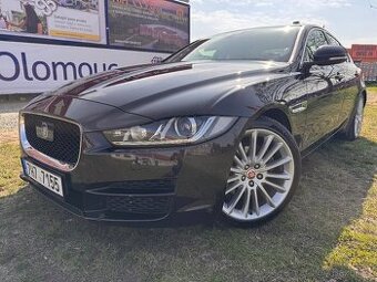 Jaguar XE 132kw, 2016 HSE max vybava 19” alu