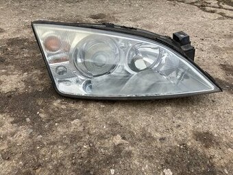 Ford Mondeo mk3 světlo xenon, výfuk V6