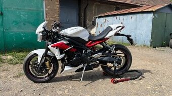 Triumph Street Triple 675r (2013)
