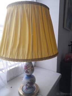 Stolní lampa