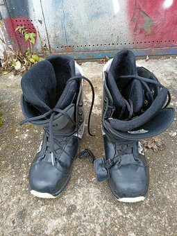 Boty na snowboard Gravity vel. 46