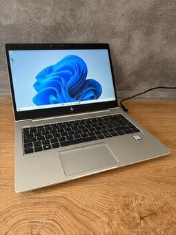 HP EliteBook 840 G5 (I5 / 16GB / 512GB) + Dokovací stanice