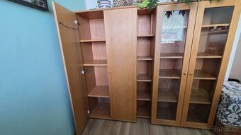 Skříň, vitrína a policový díl - za odvoz