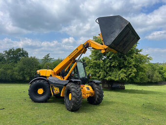 Manipulátor JCB 526