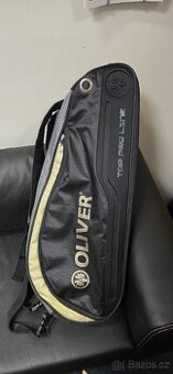 Taška, raketa a míčky na squash, značka Oliver.