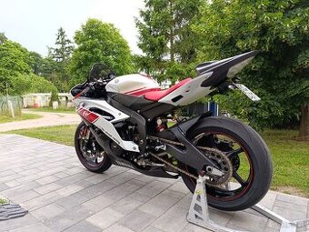 Yamaha YZF R6