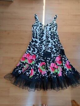 KRÁSNÉ ŠATY zn. NINE WEST vel. 36-38