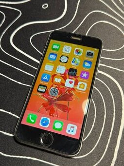 iPhone 6, 32 GB, šedo/černá
