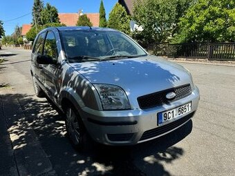 Ford Fusion 1.6 74KW - Klimatizace, Tažné, STK do 3/2027
