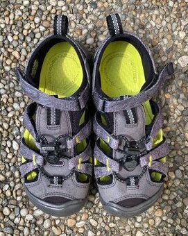 Sandále Keen CNX vel. 31