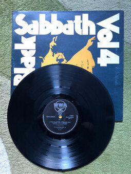 LP Black Sabbath 4 - 1