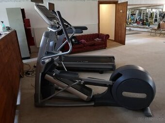 PRECOR EFX 576i eliptický trenažér