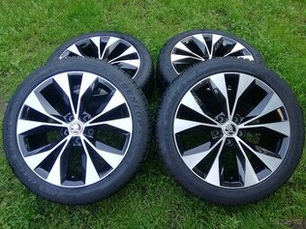 alu Škoda Superb III zimní 235/45/18 Dunlop