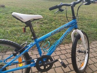 Prodám dětské kolo+helma zdarma