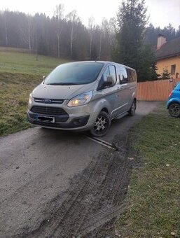 Prodám Ford Tourneo Custom L2 9 míst - 1