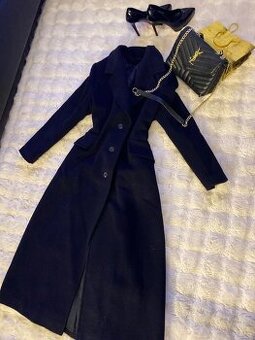 Kasmirovy vlneny  modry damsky novy kabat 42