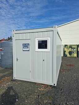 Moderní kancelář v kontejneru