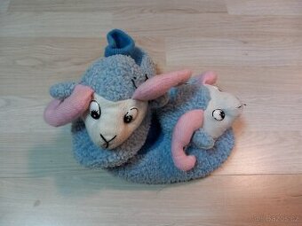 Dívčí bačkůrky teplé, stélka 19 cm