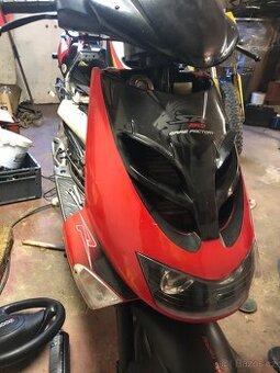 Apriliia SR 50 ditech