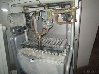 PLYNOVÝ KOTEL FERROLI DOMITOP C24E-LEVNĚ