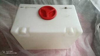 Nádrž na vodu do obytného vozu Fusion 50L