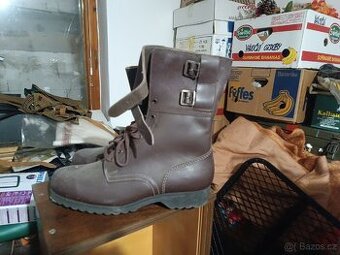 Důstojnické kanady