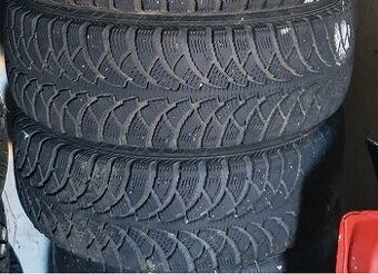 Sada zimních Pneu Vraník 195/65R15 a letní Michelin -Octavia